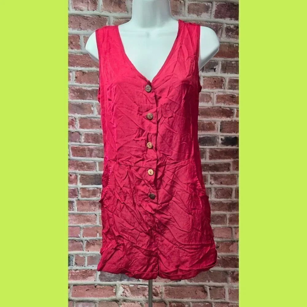 Sleeveless V-Neck Button Romper – Women’s Size Small – Reddish Pink Lightweight